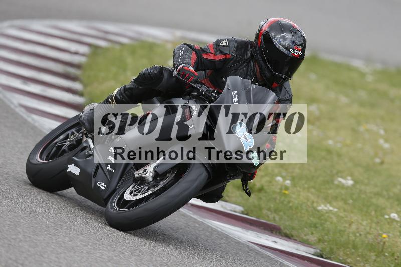 /09 19.04.2026  Caremotion get faster ADR/Gruppe gruen/82